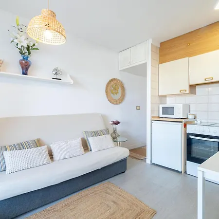167-apartamento En Con Vistas Al Puerto- Empurialola Apartment *