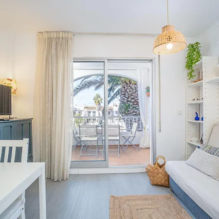 167-apartamento En Con Vistas Al Puerto- Empurialola