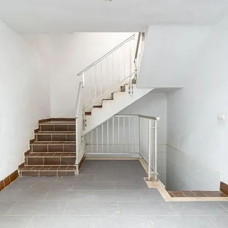 167-apartamento En Con Vistas Al Puerto- Empurialola *